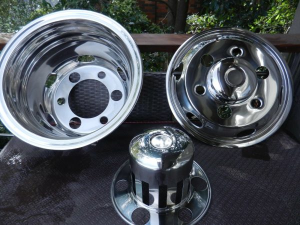 Chrome Wheel Covers For Hino FD 6 stud 16 Inch (135 offset)